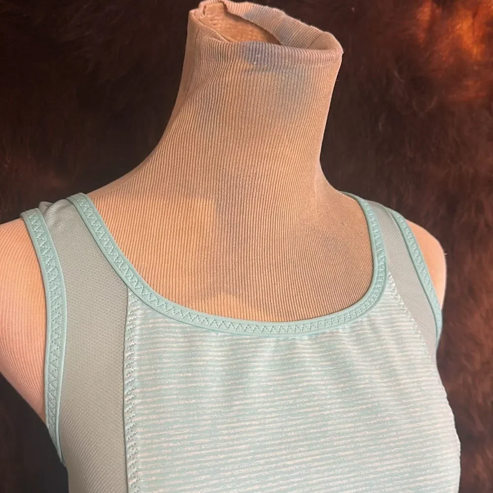 Lululemon tank top 8 (CCC)
